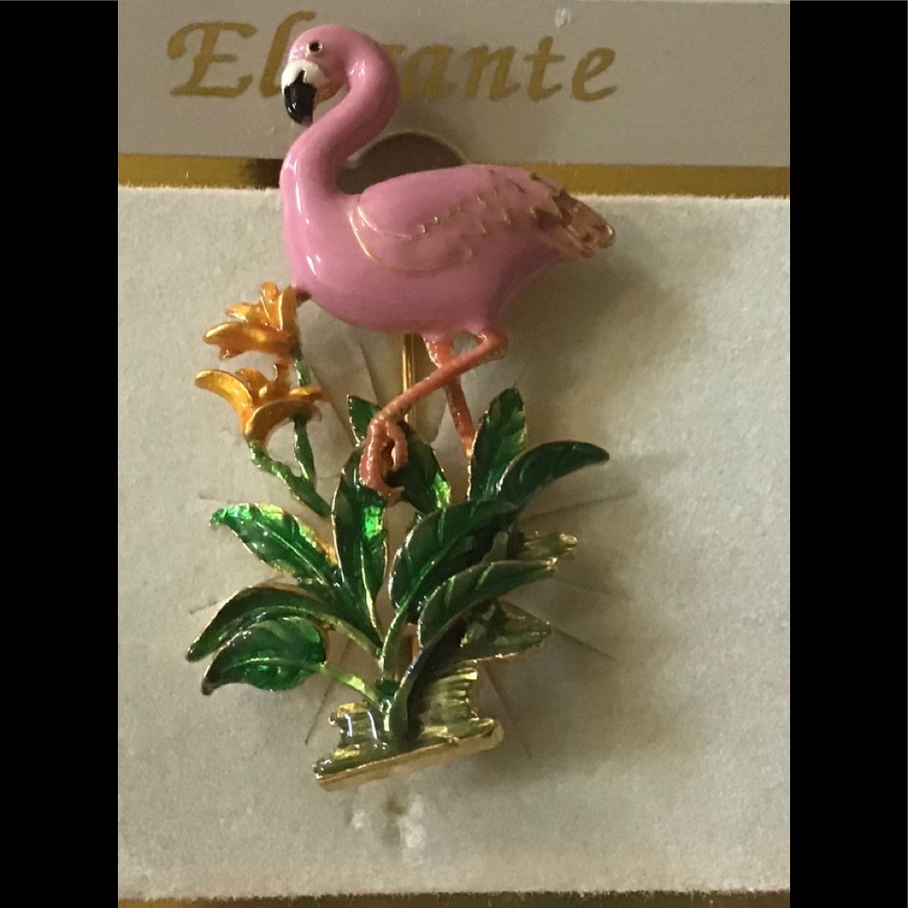 New 2” pink flamingo pin jewelry brooch